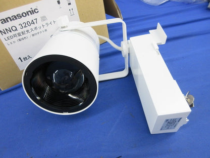 LED可変配光スポットライト NNQ32047