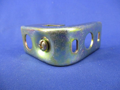 パイラックリップみぞ形鋼用電線管ボックス支持金具(9個入) K10-L