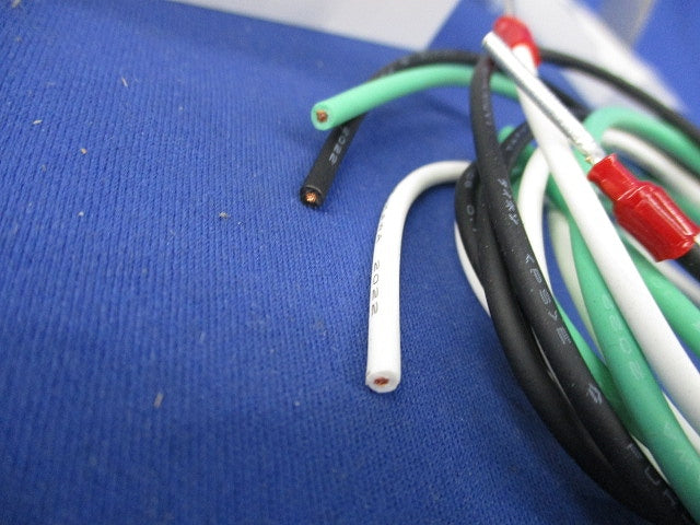 誘導灯吊具 角タイプ FP01650C