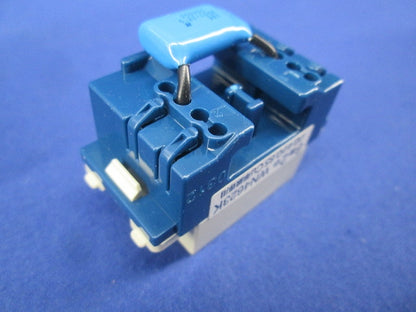 埋込C付テレホンモジュラジャック(6極2心)(7個入)(National WN4623K