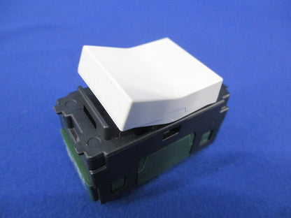 埋込スイッチC3路 WNS5002W