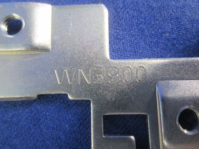 ミニ埋込取付枠(25個入) WN3900