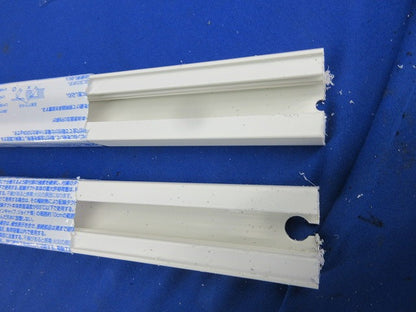 配線ダクト本体(切断品1m×2個入)(白) DH0212