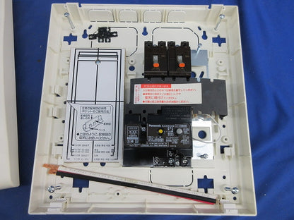 住宅分電盤(色あせ有) BQZP2302L