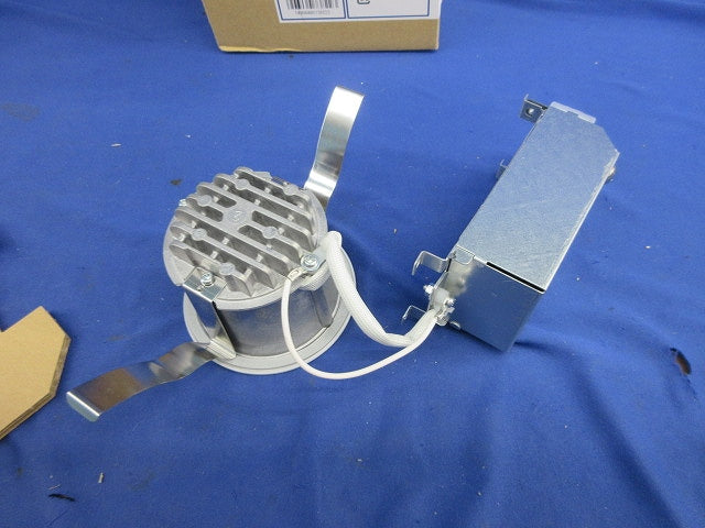 LEDダウンライトφ75(電球色) AD1253W27-A