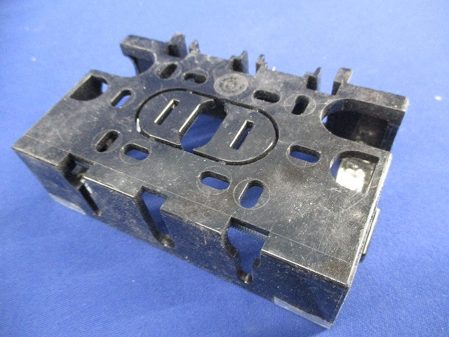 住宅用スイッチボックス(24個入) DM82100