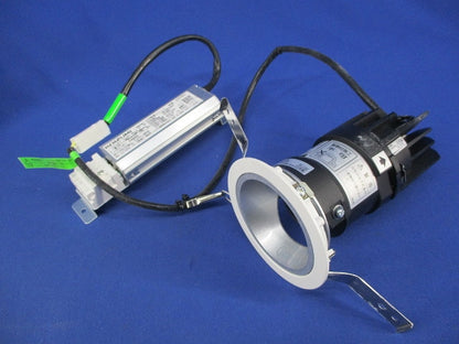 LEDユニバーサルダウンライトセットφ75 XD007030WL+XE92181E+ED85007