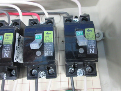 仮設分電盤30A 詳細は写真参照 型番不明