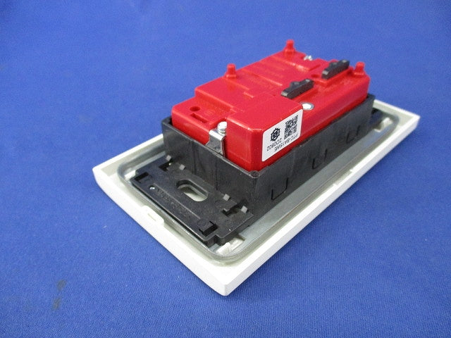 プレトラックコンセント(キズ・汚れ有) PTC-BA15WE