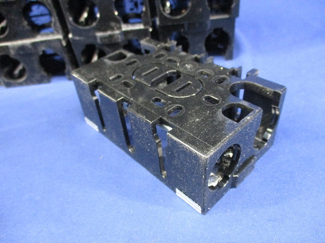 住宅用スイッチボックス(42個入) DM80100