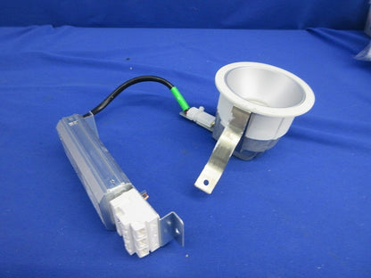 LEDダウンライトφ75(9個入)(キズ・汚れ有) AD53346