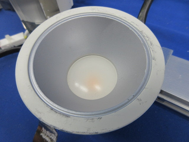 LEDダウンライトφ75(9個入)(キズ・汚れ有) AD53346