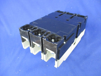 漏電遮断器3P3E225A(ジャンク品) NV250-SW