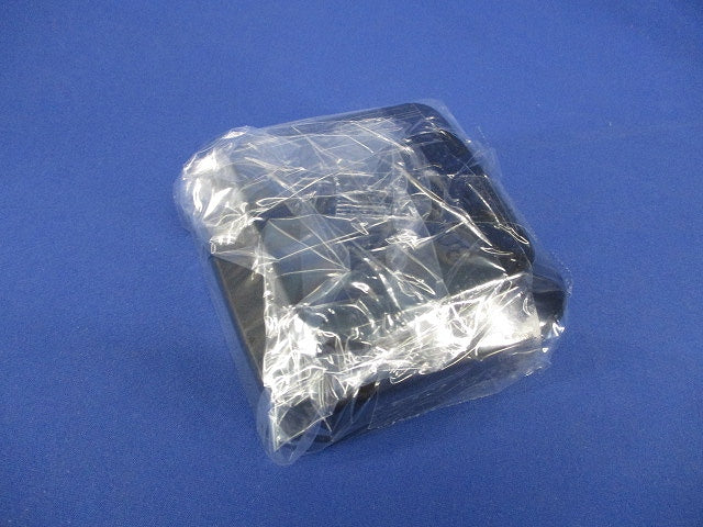 接地2P30A角型コンセント 薄形 ブラック WK36301B