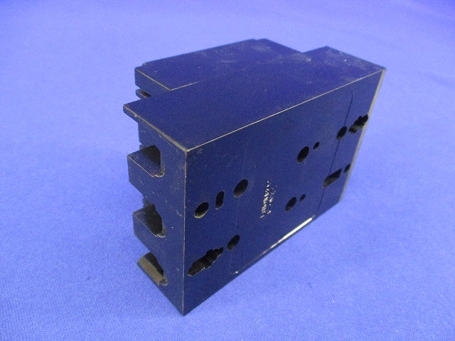 ノーヒューズブレーカ3P5A(ジャンク品) NF30-GD