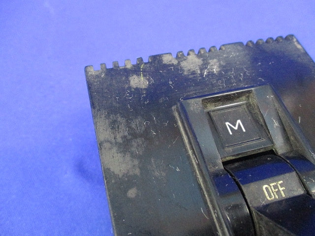 FMサーキットブレーカー K33 2.8A K33