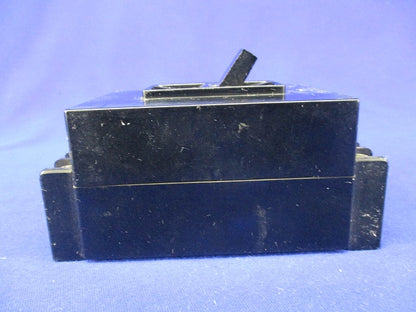 FMサーキットブレーカー K33 2.8A K33