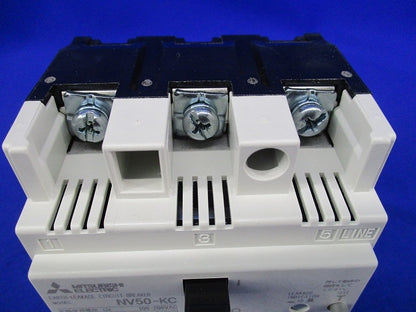 漏電遮断器3P15A NV50-KC