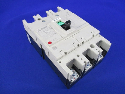 ノーヒューズブレーカ 3P250A NF250-CV