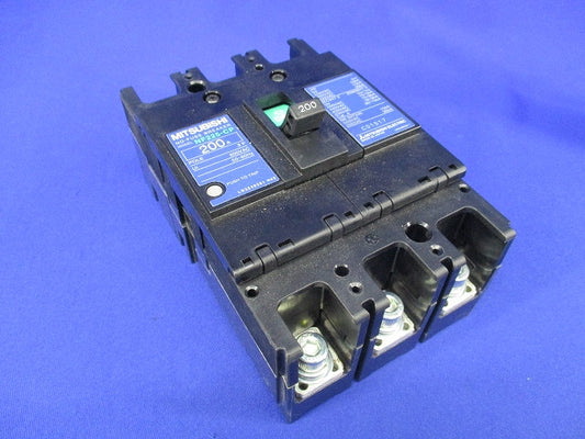 ノーヒューズブレーカ 3P200A NF225-CP