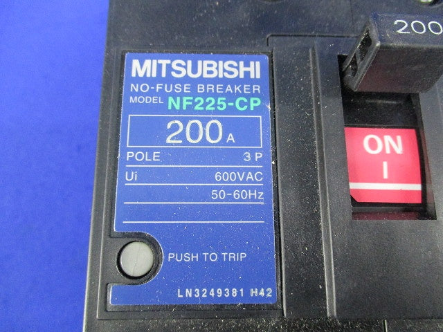 ノーヒューズブレーカ 3P200A NF225-CP