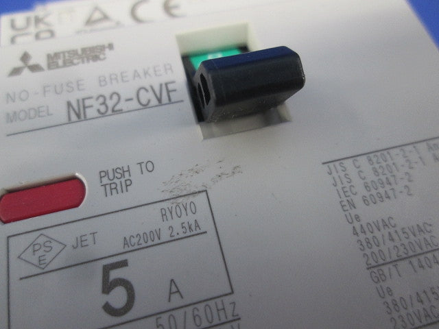 ノーヒューズブレーカー3Ｐ5Ａ(傷・汚れ有) NF32-CVF