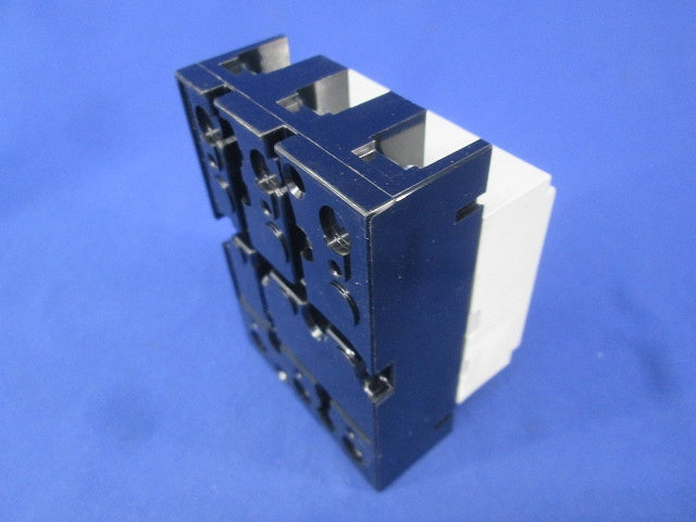 ノーヒューズ遮断器3P5A(キズ・汚れ有) NF30-CS