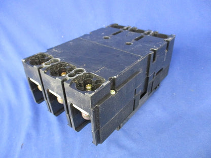 漏電遮断器3P3E150A(ジャンク品) NV225-CW