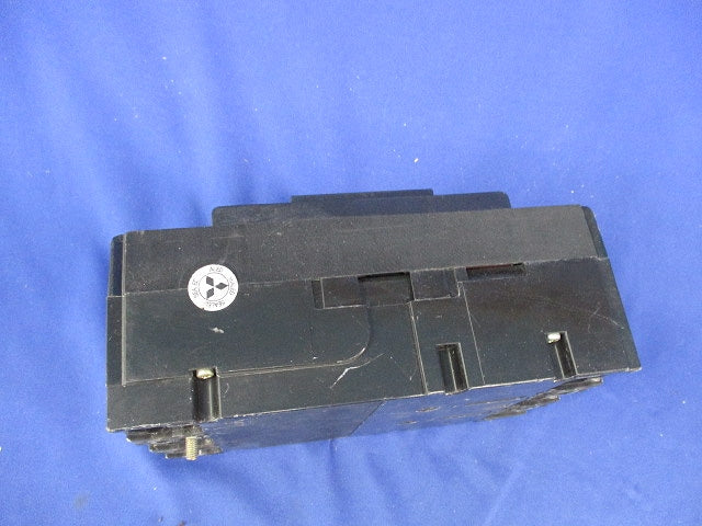 漏電遮断器3P3E150A(ジャンク品) NV225-CW