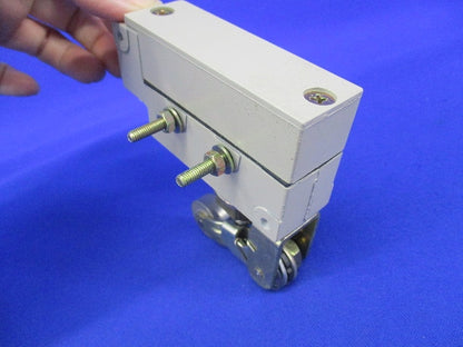 リミットスイッチ(キズ・汚れ有) ZE-QA2-2