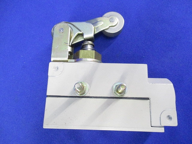 リミットスイッチ(キズ・汚れ有) ZE-QA2-2