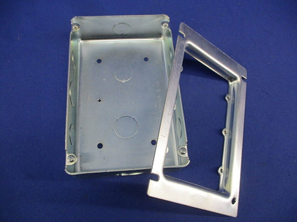 3個用スイッチボックスカバー付 DS4913