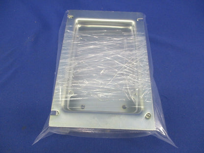 3個用スイッチボックスカバー付 DS4913