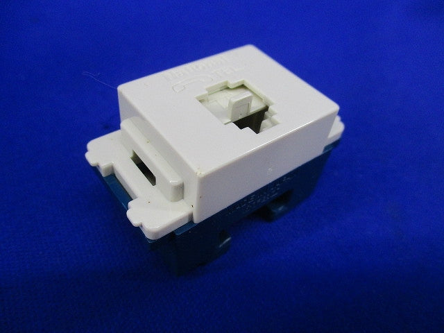 テレホンモジュラジャック6極4心(7個入)(キズ・汚れ有) WNT15649