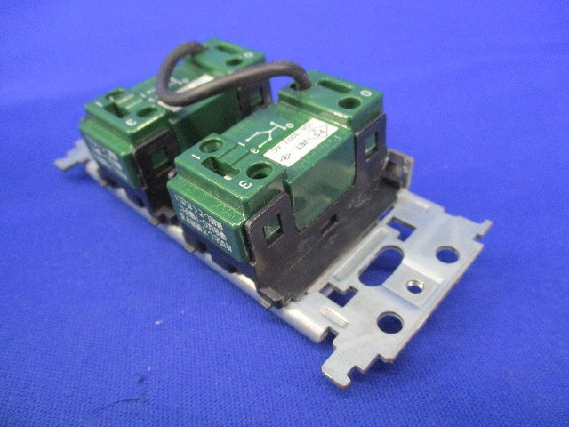 埋込ロングハンドルスイッチセット スイッチC×2 マットホワイト キズ・汚れ有 WNSS52292W