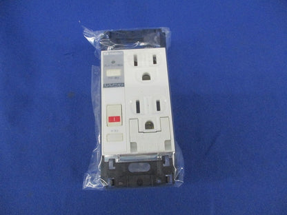 プレトラックコンセント キズ・汚れ有 PTCBRAL15WEN