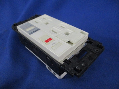 プレトラックコンセント キズ・汚れ有 PTCBRAL15WEN