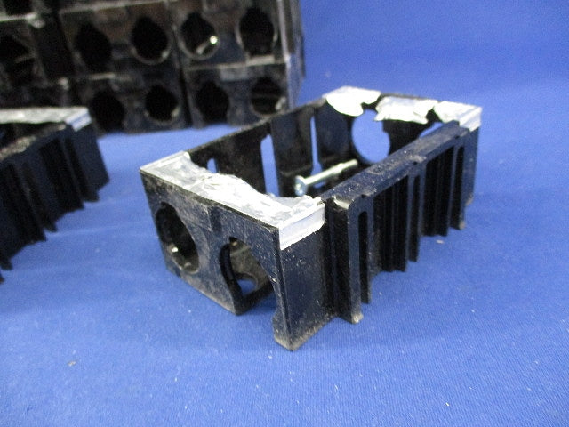 住宅用スイッチボックス(94個入)(キズ・汚れ有) DM80100