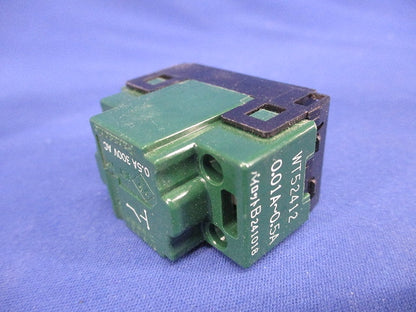 コスモシリーズワイド21 埋込パイロットスイッチB 片切 AC0.5A WT52412