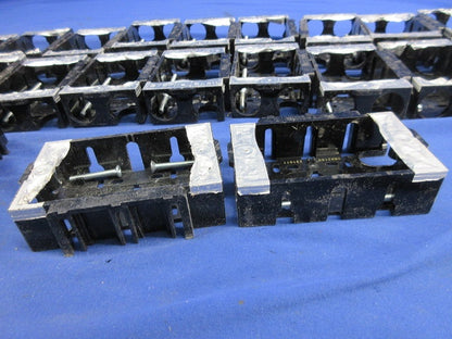 住宅用スイッチボックス(23個入)(キズ・汚れ有) DM82100