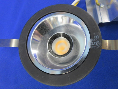 LEDグレアレスダウンライトφ75 AD1188B27-A