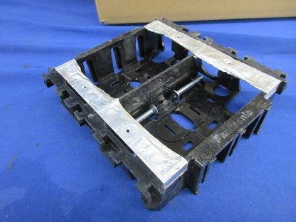 住宅用スイッチボックス浅型2コ用(28個入) DM82202