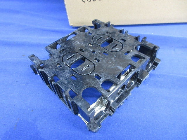 住宅用スイッチボックス浅型2コ用(28個入) DM82202