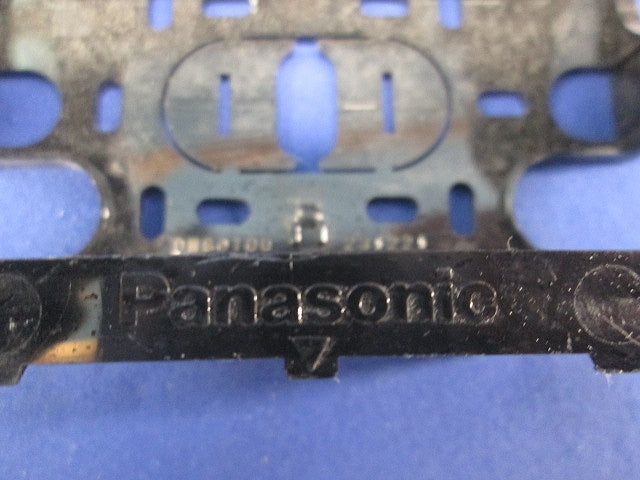 住宅用スイッチボックス(48個入)(キズ・汚れ有) DM80100