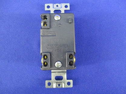 引掛形 埋込コンセント 接地2P20A125V(2個入り) 3210-L5