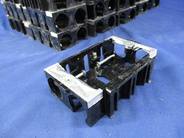 住宅用スイッチボックス(120個入)(キズ・汚れ有) DM82100