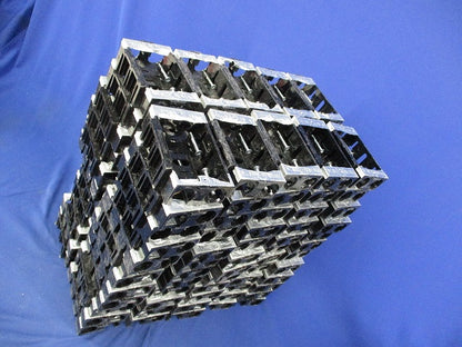 住宅用スイッチボックス(120個入)(キズ・汚れ有) DM82100