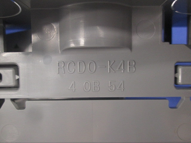 軽量間仕切り用 両面アウトレットボックス(中形四角・深型)」 20個入 RCDO-K4B