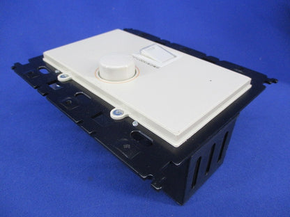 FCムードスイッチC(ロータリー式) WN575215K