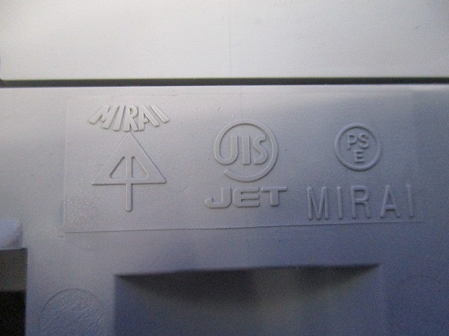 軽量間仕切り用 両面アウトレットボックス(中形四角・深型)」 4個 汚れ有 RCDO-K4B